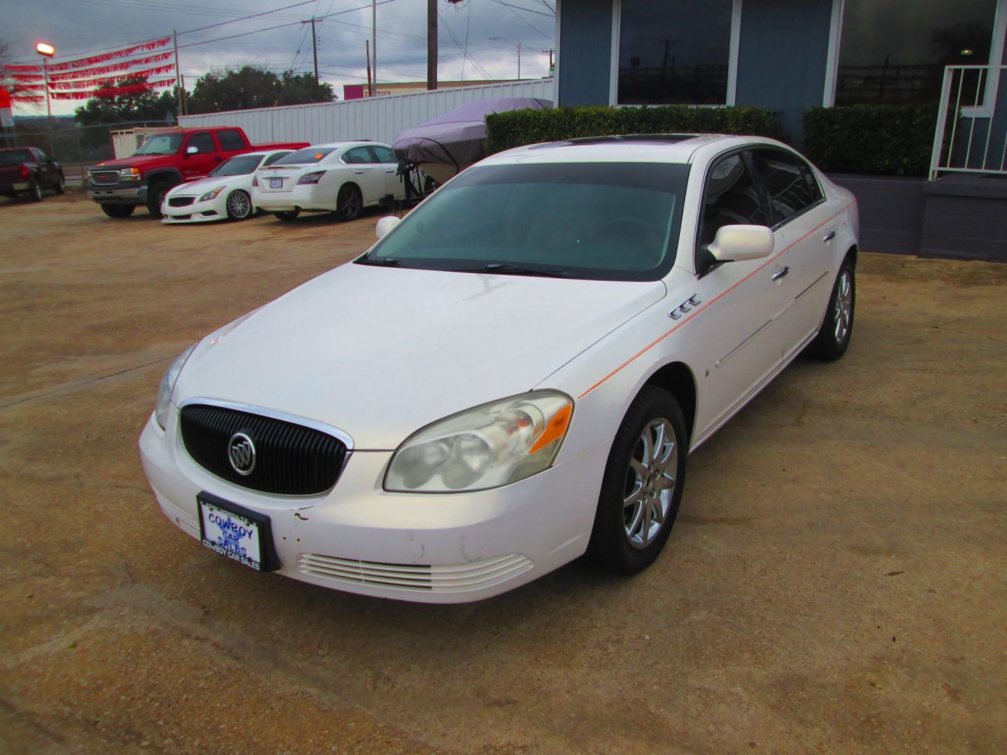 2007 Buick Lucerne (1G4HD57257U) , located at 1815 NE 28th St., Fort Worth, TX, 76106, (817) 625-6251, 32.795582, -97.333069 - Photo#0